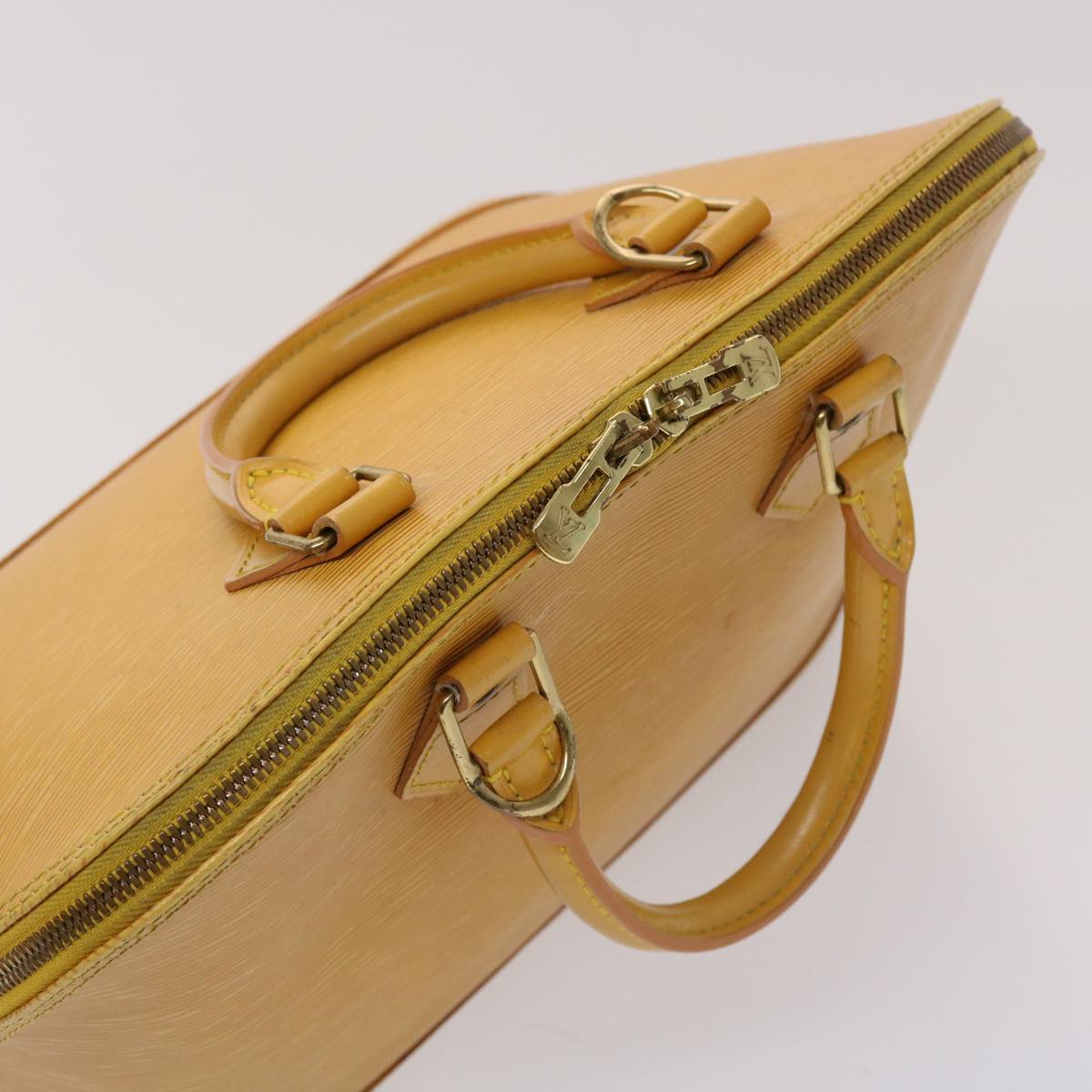 LOUIS VUITTON Epi Alma Hand Bag Tassili Yellow M52149 LV Auth 47085