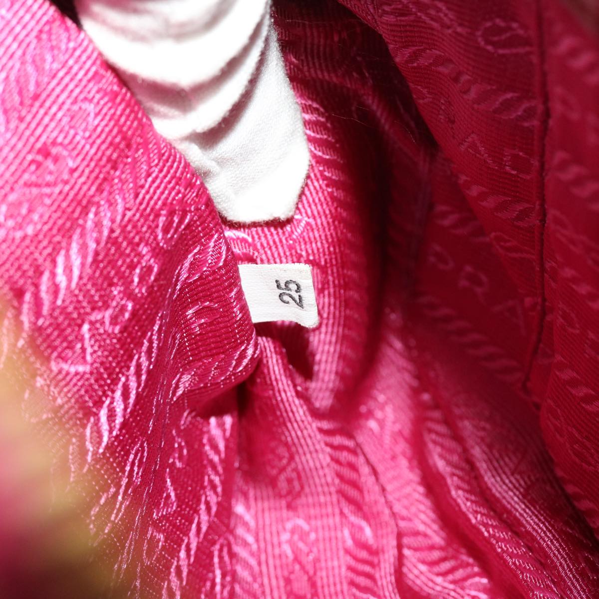 PRADA Ribbon Shoulder Bag Leather Pink Auth 47108