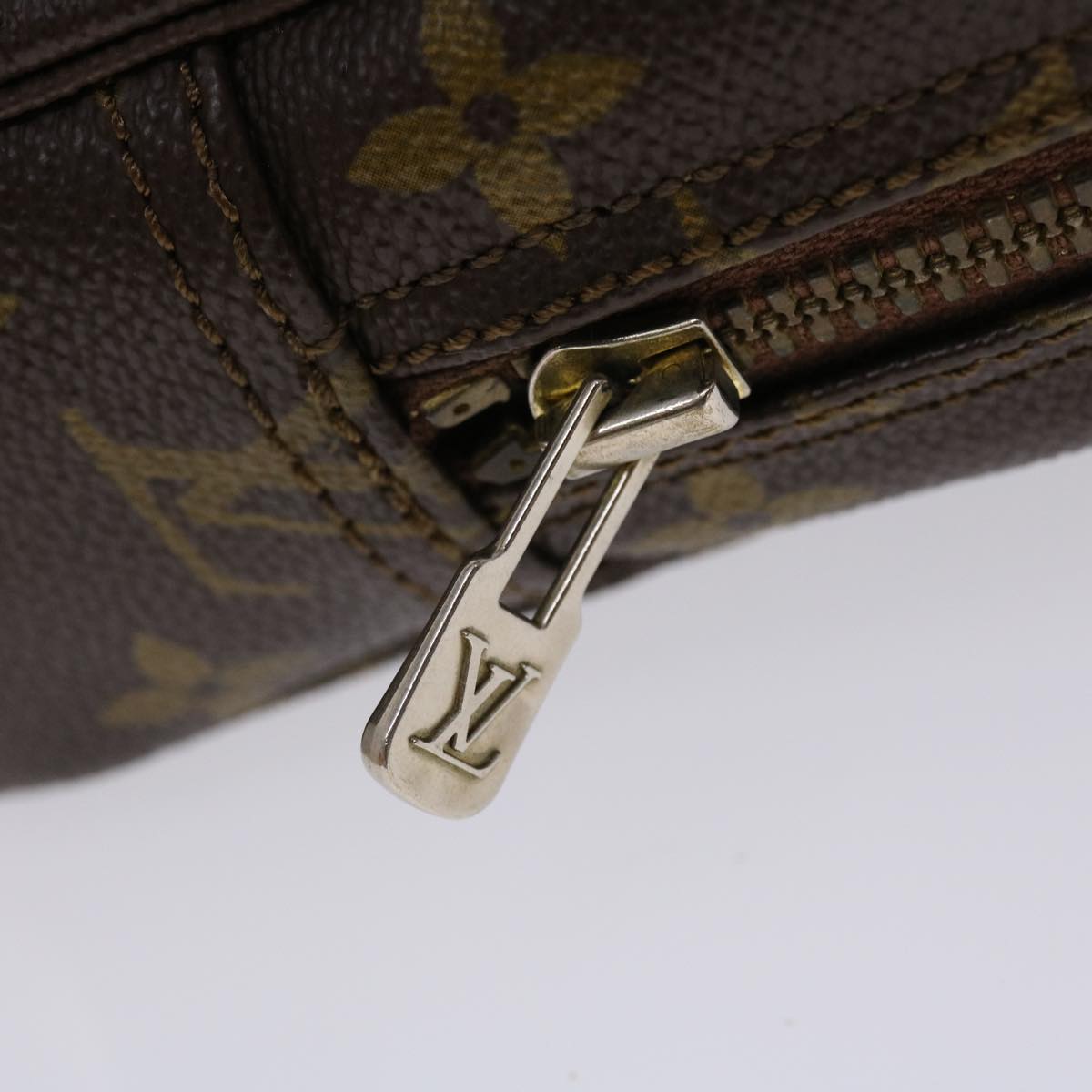 LOUIS VUITTON Monogram Trousse Toilette 23 Clutch Bag M47524 LV Auth 47139