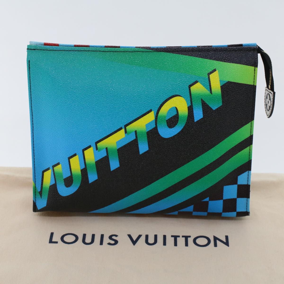 LOUIS VUITTON 2017 Cruise Collection Posh Toilette 26 Clutch Bag M51231 47185A