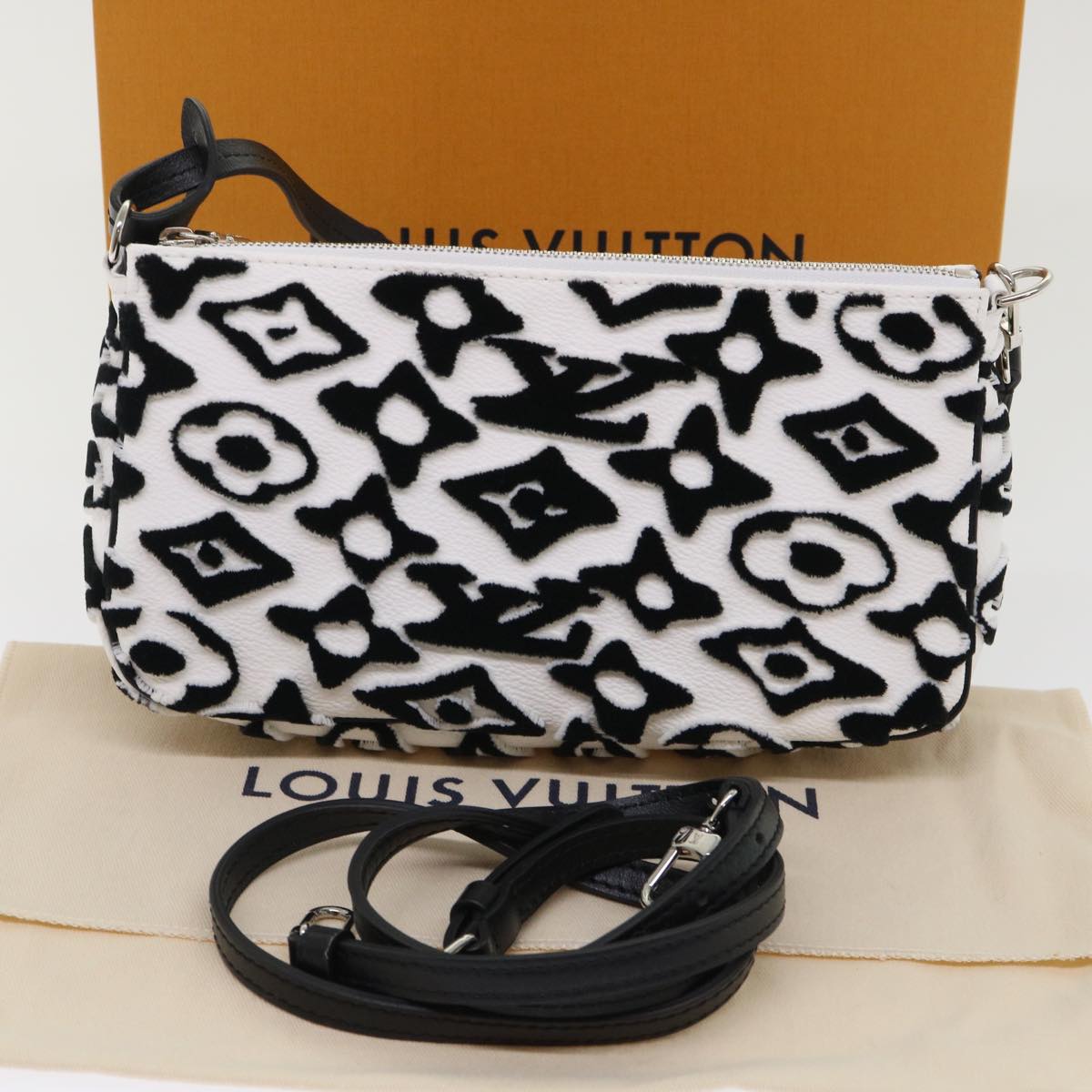 LOUIS VUITTON Monogram Tuftage Pochette Accessoires White M45565 LV Auth 47494A