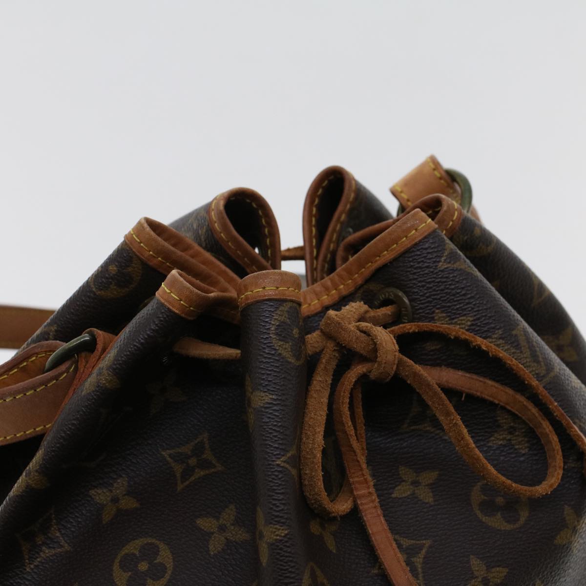 LOUIS VUITTON Monogram Noe Shoulder Bag M42224 LV Auth 47686