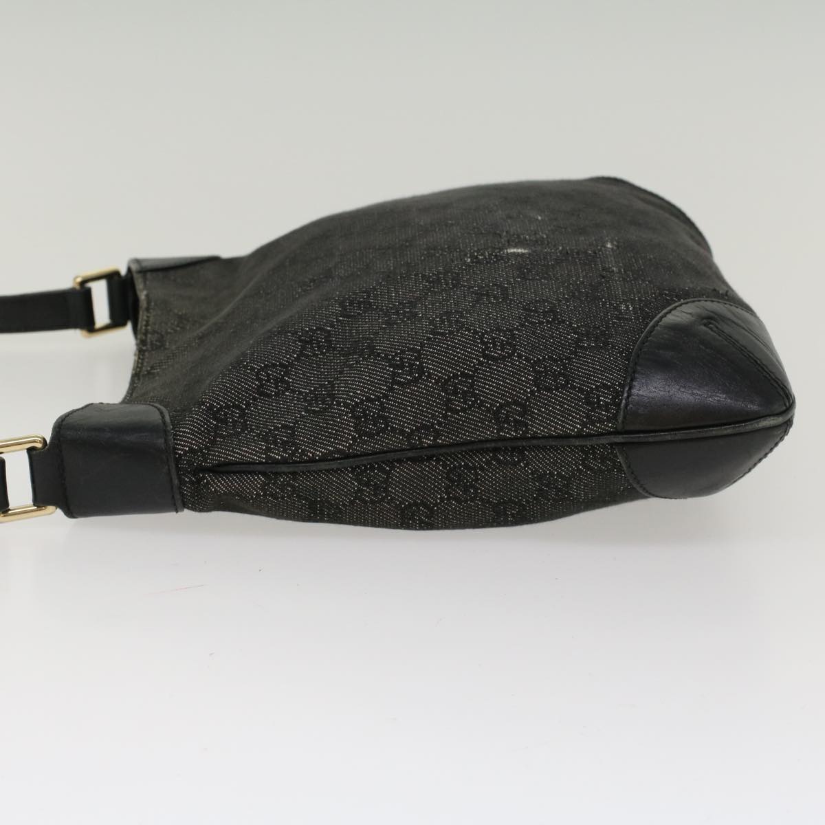 GUCCI GG Canvas Shoulder Bag Black 257296 Auth 47689