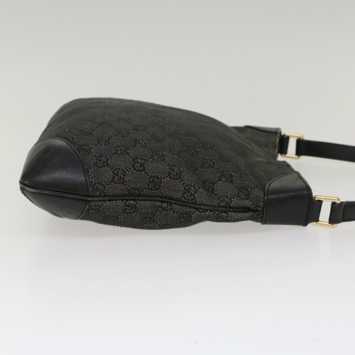 GUCCI GG Canvas Shoulder Bag Black 257296 Auth 47689