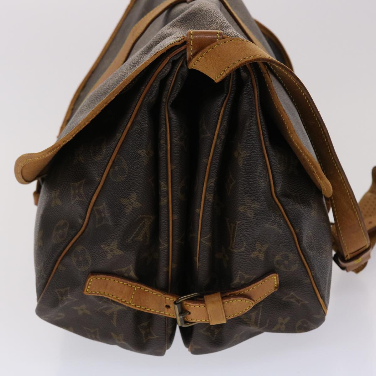 LOUIS VUITTON Monogram Saumur 35 Shoulder Bag M42254 LV Auth 47713