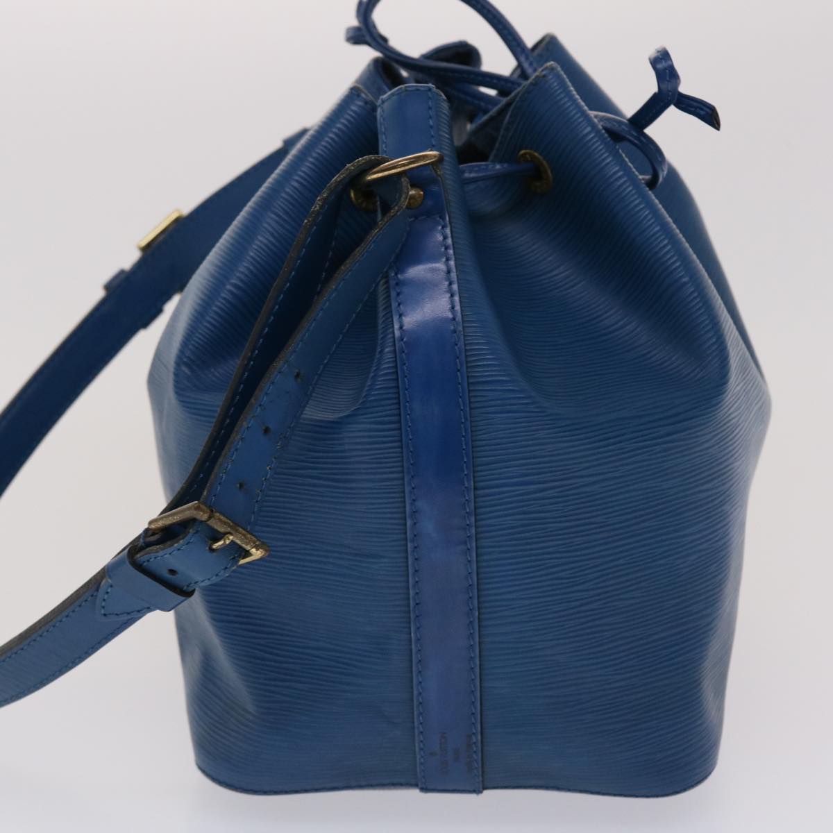 LOUIS VUITTON Epi Petit Noe Shoulder Bag Blue M44105 LV Auth 47967