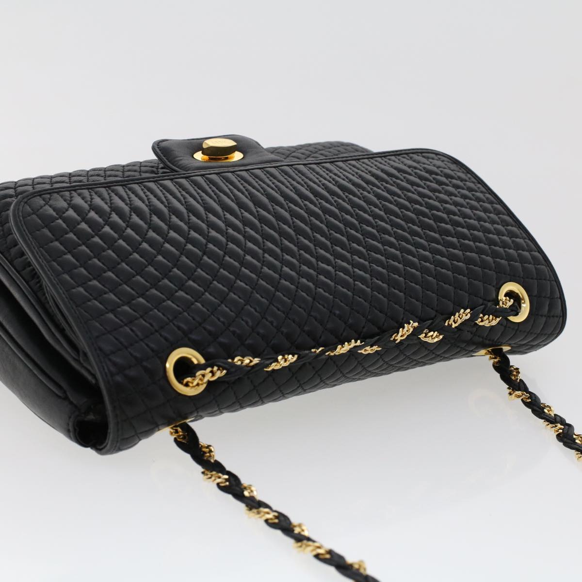 BALLY Quilted Chain Shoulder Bag Leather Black Auth 48112