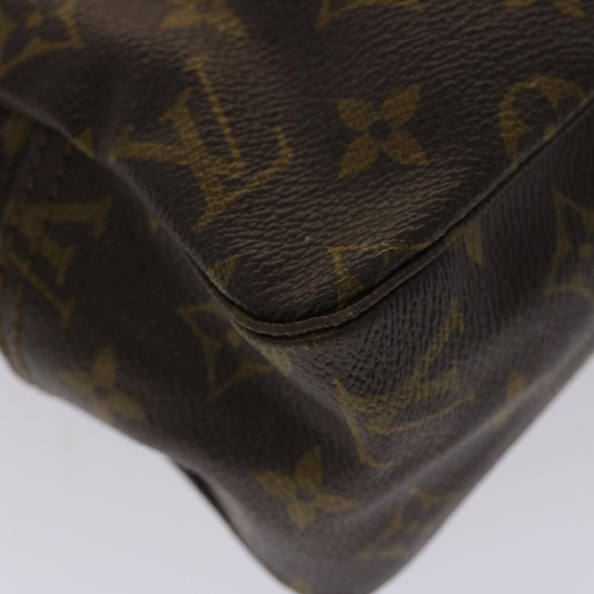 LOUIS VUITTON Monogram Trousse Toilette 28 Clutch Bag M47522 LV Auth 48293