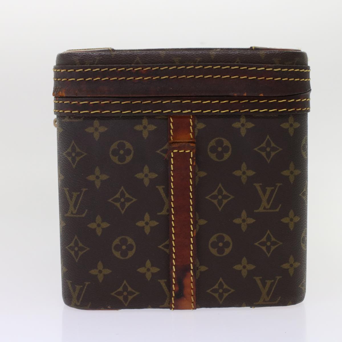 LOUIS VUITTON Monogram Train Case Jewelry Box M23820 LV Auth 48297