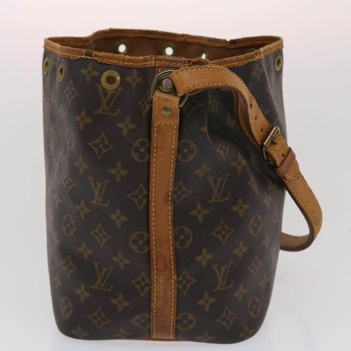 LOUIS VUITTON Monogram Petit Noe Shoulder Bag M42226 LV Auth 48304