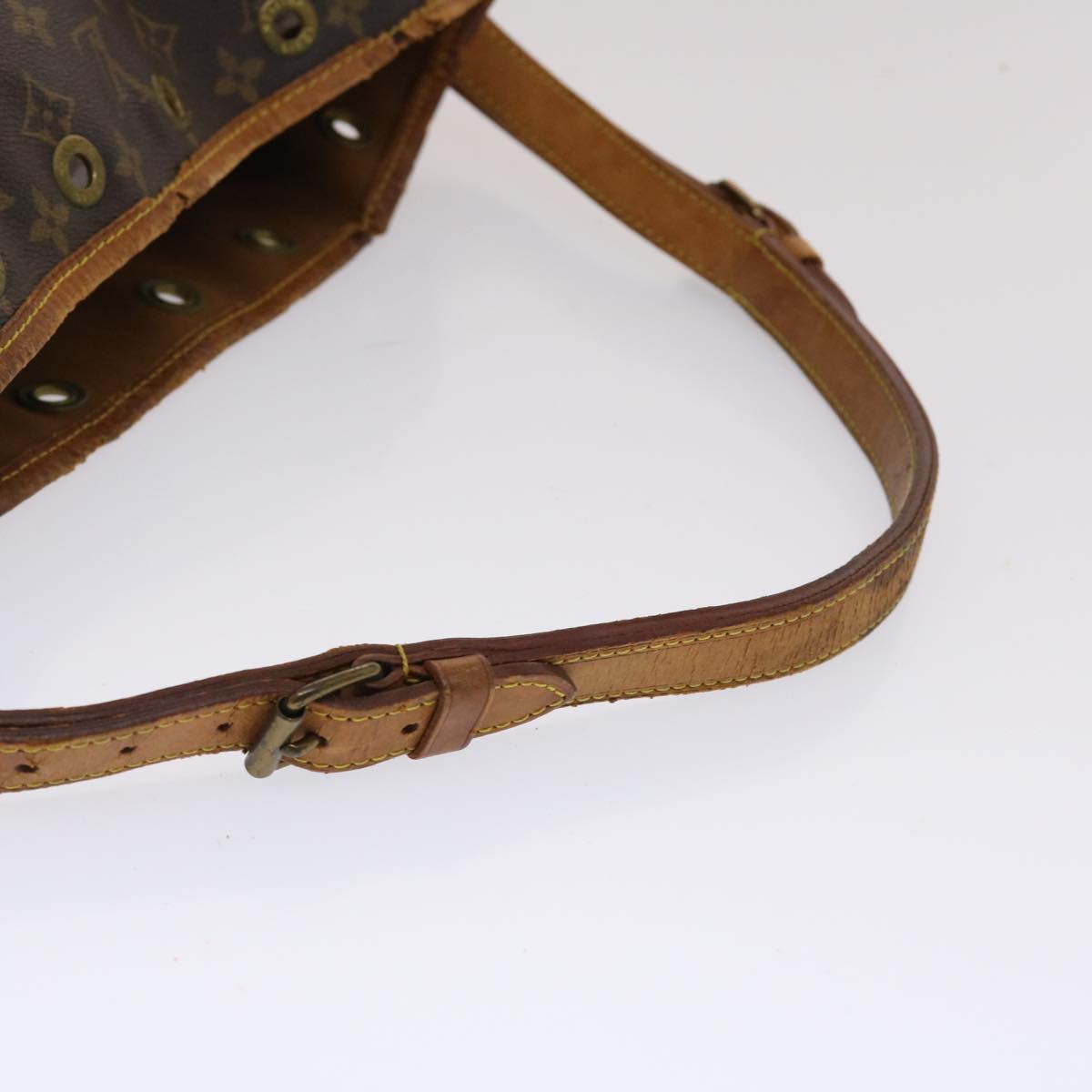 LOUIS VUITTON Monogram Petit Noe Shoulder Bag M42226 LV Auth 48304