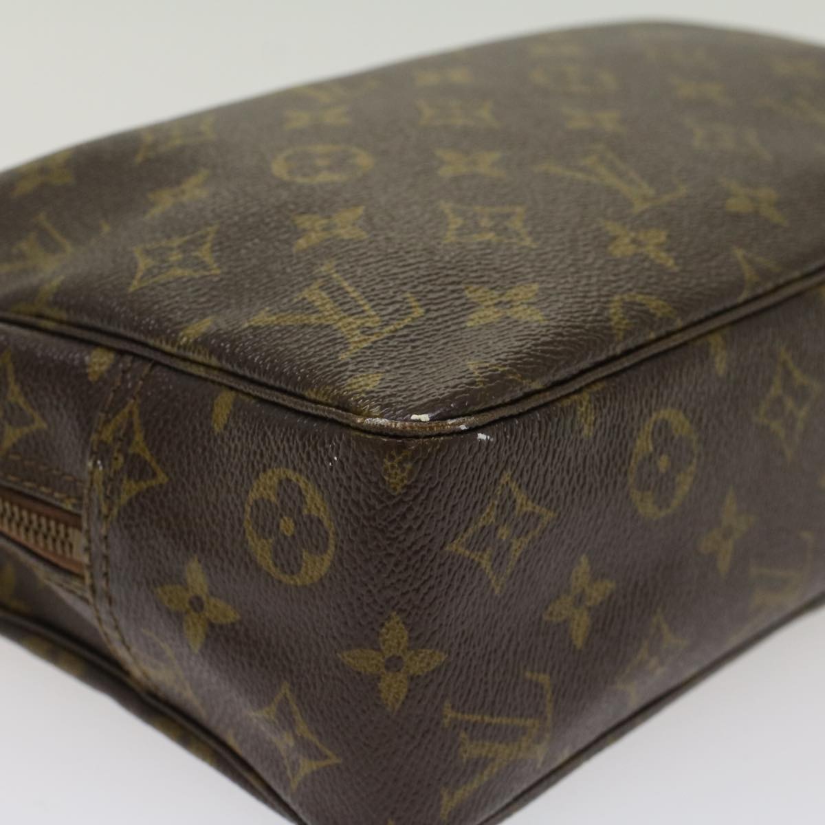 LOUIS VUITTON Monogram Trousse Toilette 28 Clutch Bag M47522 LV Auth 48395