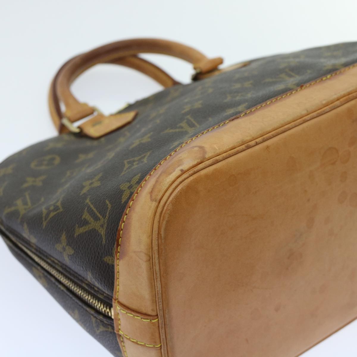 LOUIS VUITTON Monogram Alma Hand Bag M51130 LV Auth 48653