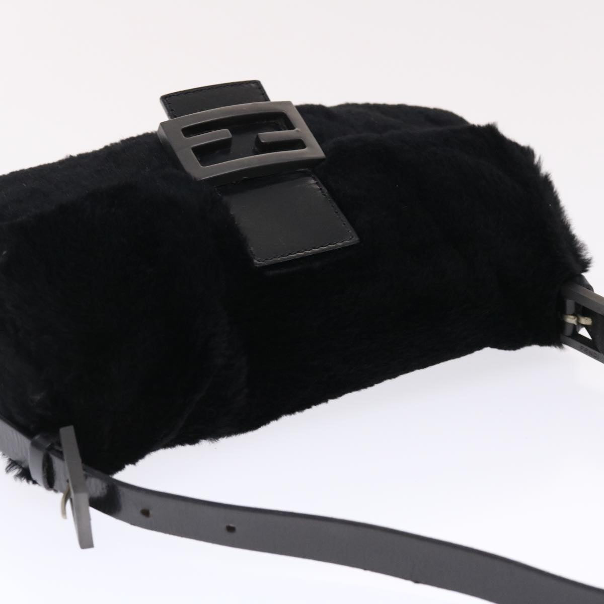 FENDI Mamma Baguette Shoulder Bag Fur Black Auth 49782