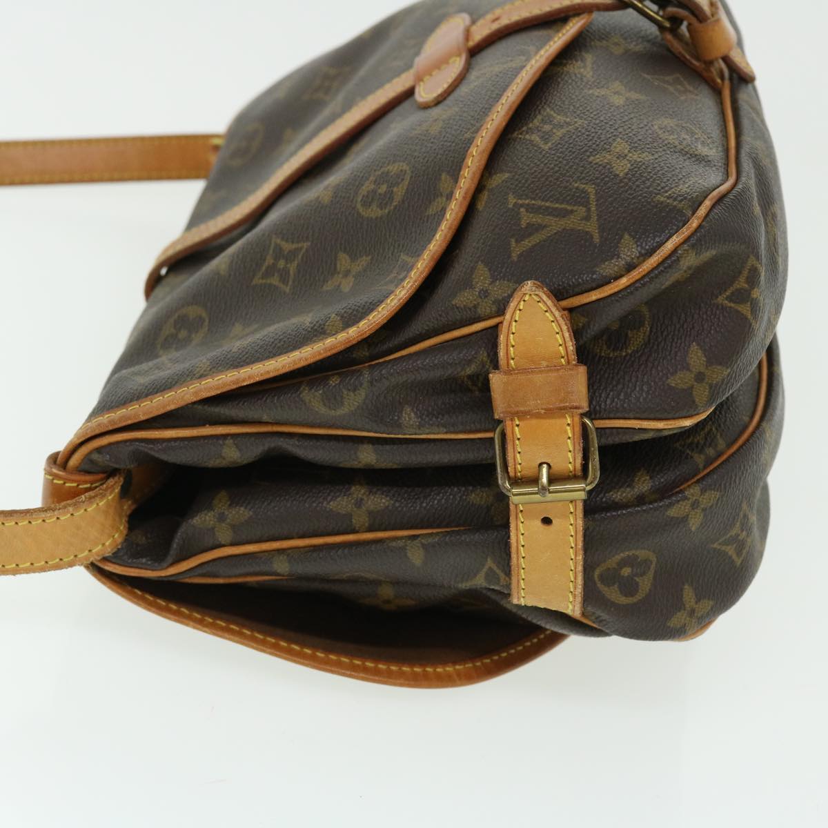 LOUIS VUITTON Monogram Saumur 30 Shoulder Bag M42256 LV Auth 50331