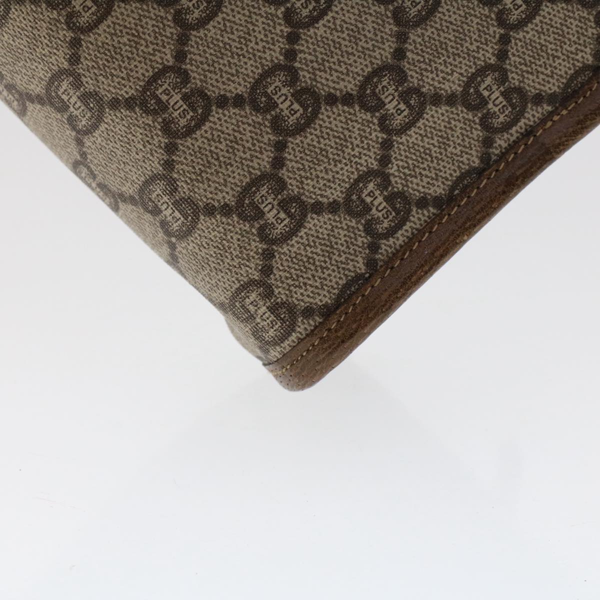 GUCCI PLUS GG Canvas Clutch Bag PVC Leather Beige Auth 50530