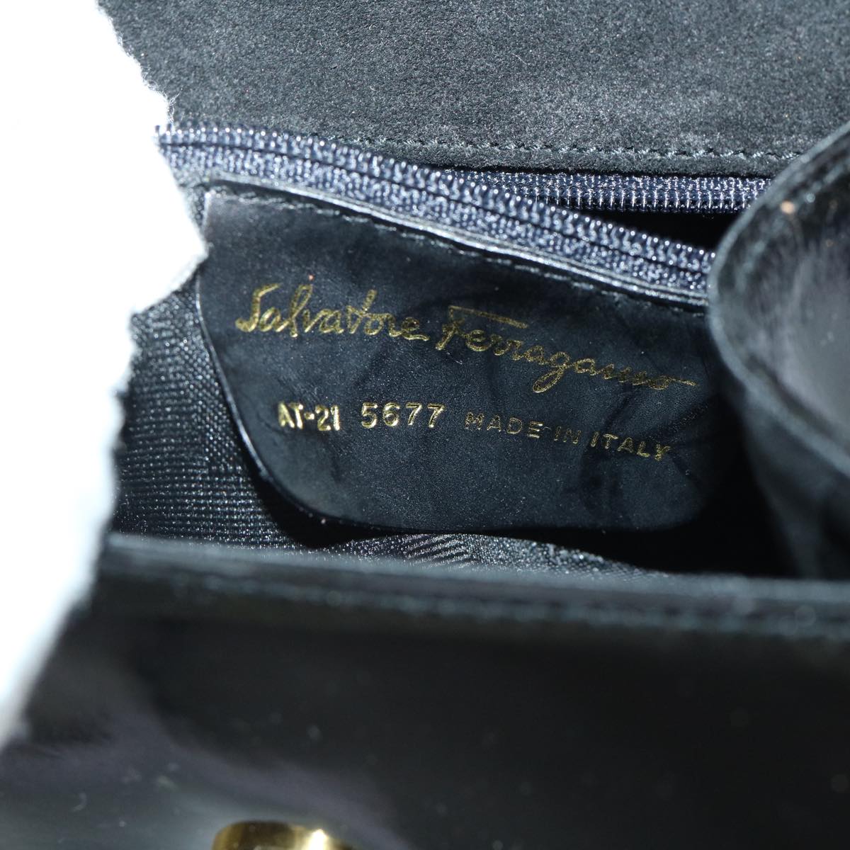 Salvatore Ferragamo Ribbon Hand Bag Patent leather 2way Black Auth 50575