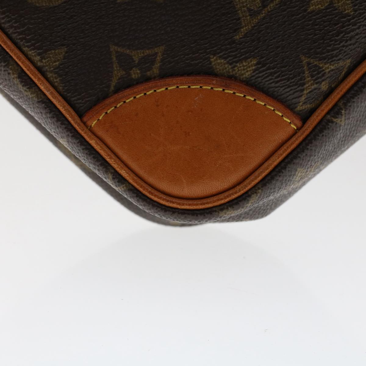 LOUIS VUITTON Monogram Compiegne 28 Clutch Bag M51845 LV Auth 50635