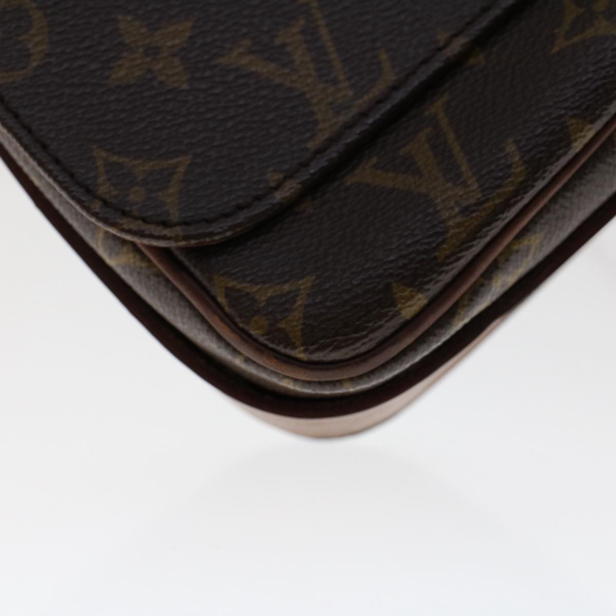 LOUIS VUITTON Monogram Cartouchiere GM Shoulder Bag M51252 LV Auth 50671