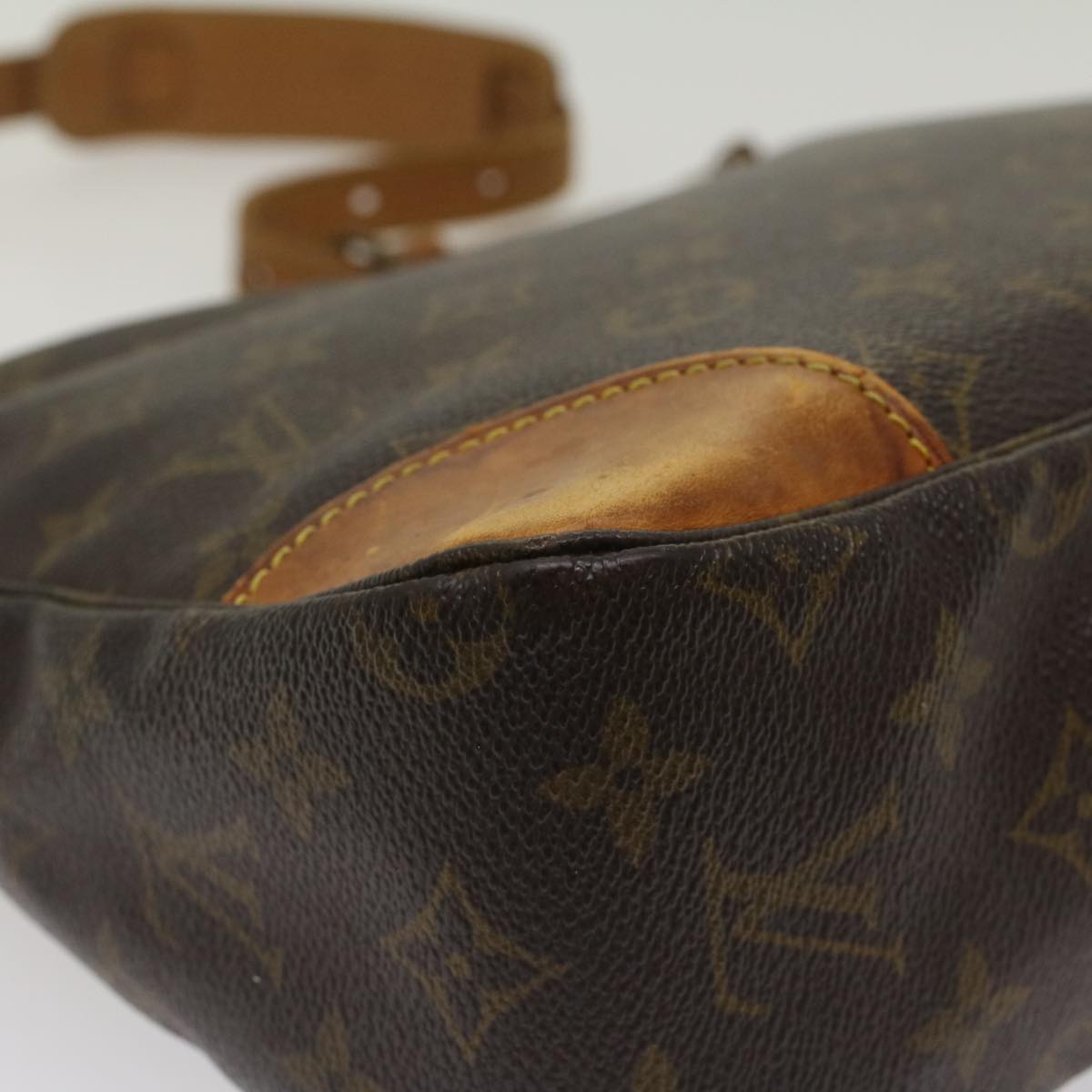 LOUIS VUITTON Monogram Boulogne 30 Shoulder Bag M51265 LV Auth 50690