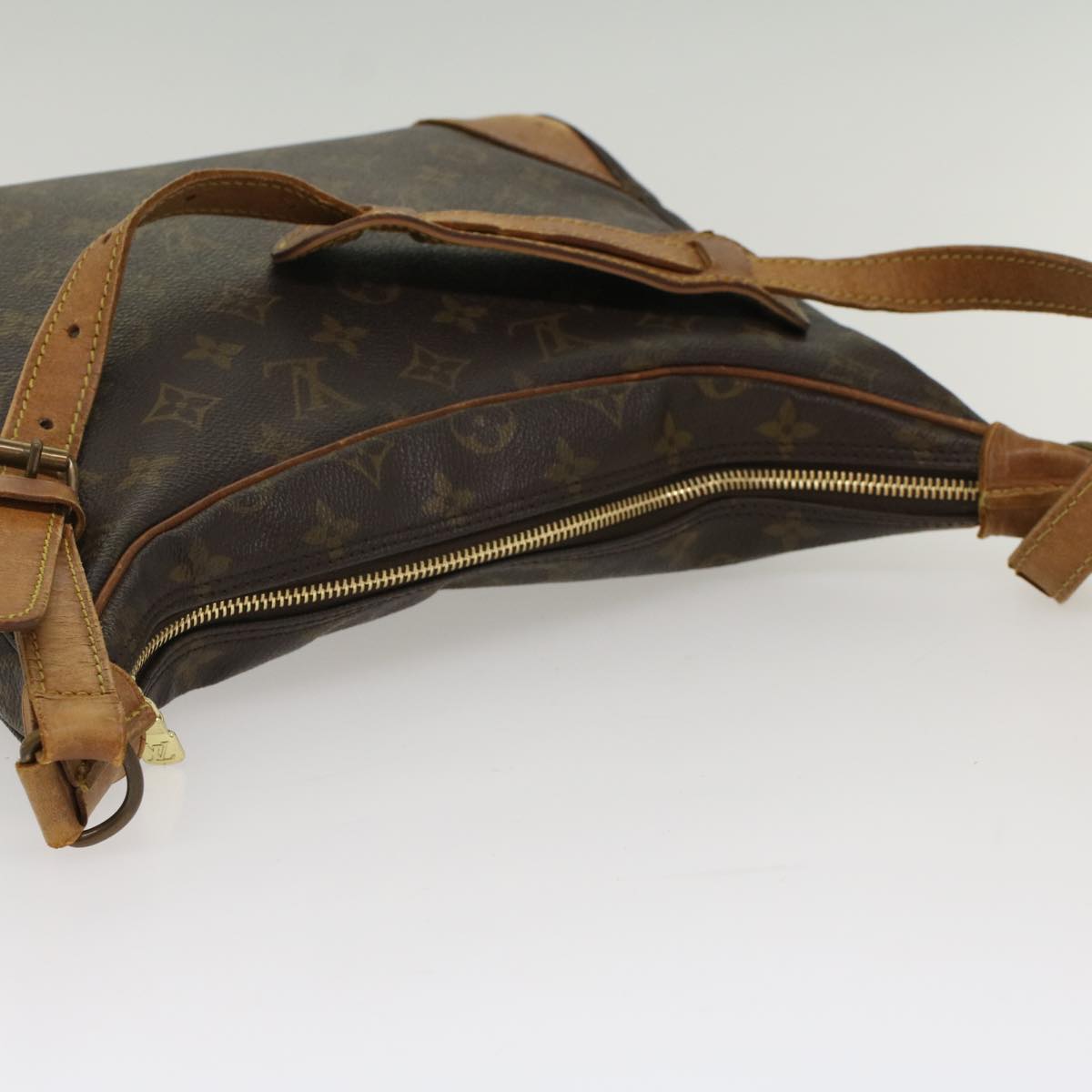 LOUIS VUITTON Monogram Boulogne 30 Shoulder Bag M51265 LV Auth 50690