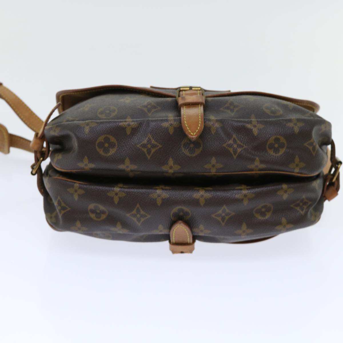 LOUIS VUITTON Monogram Saumur 30 Shoulder Bag M42256 LV Auth 50717