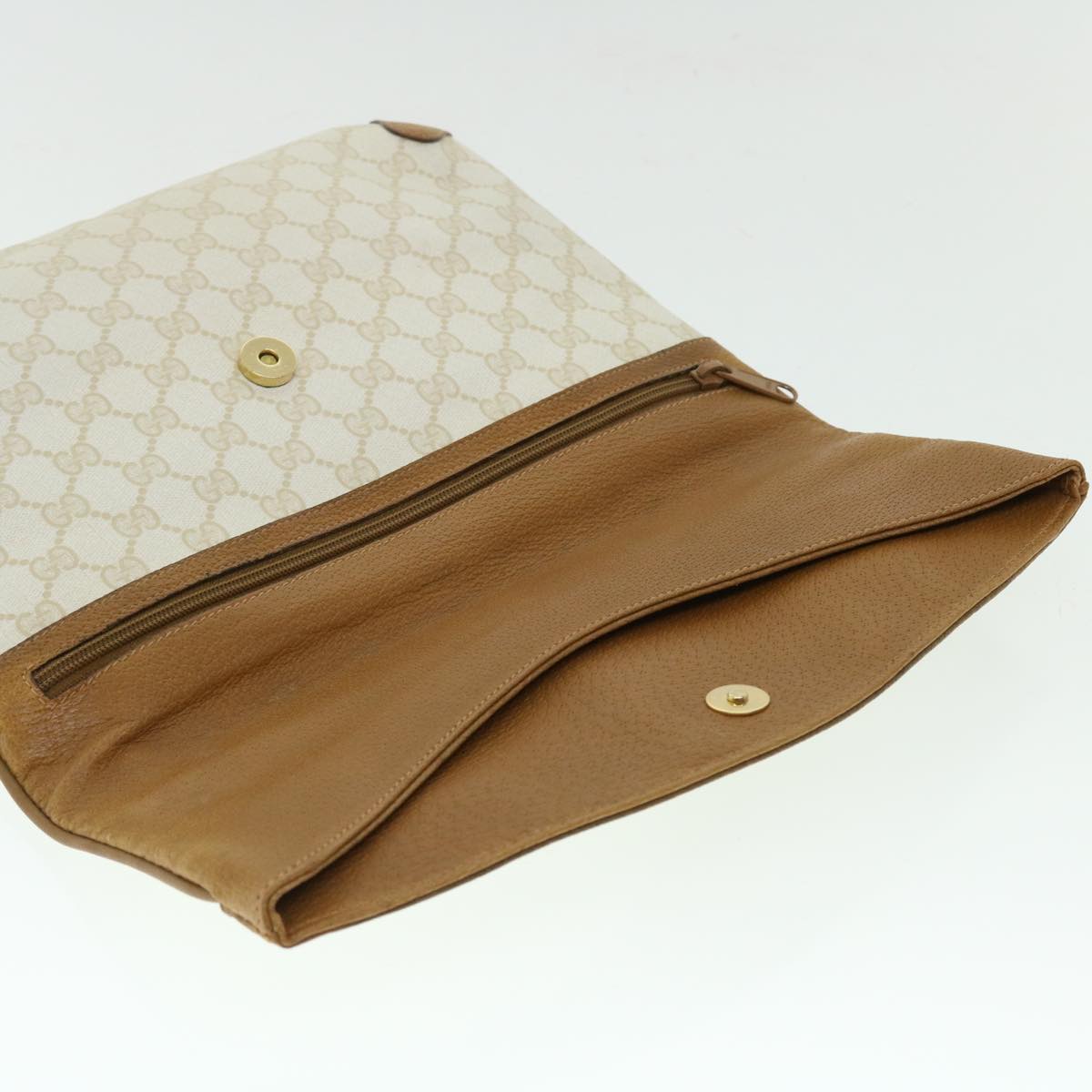 GUCCI GG Canvas Clutch Bag PVC Leather White 156.02.075 Auth 50774