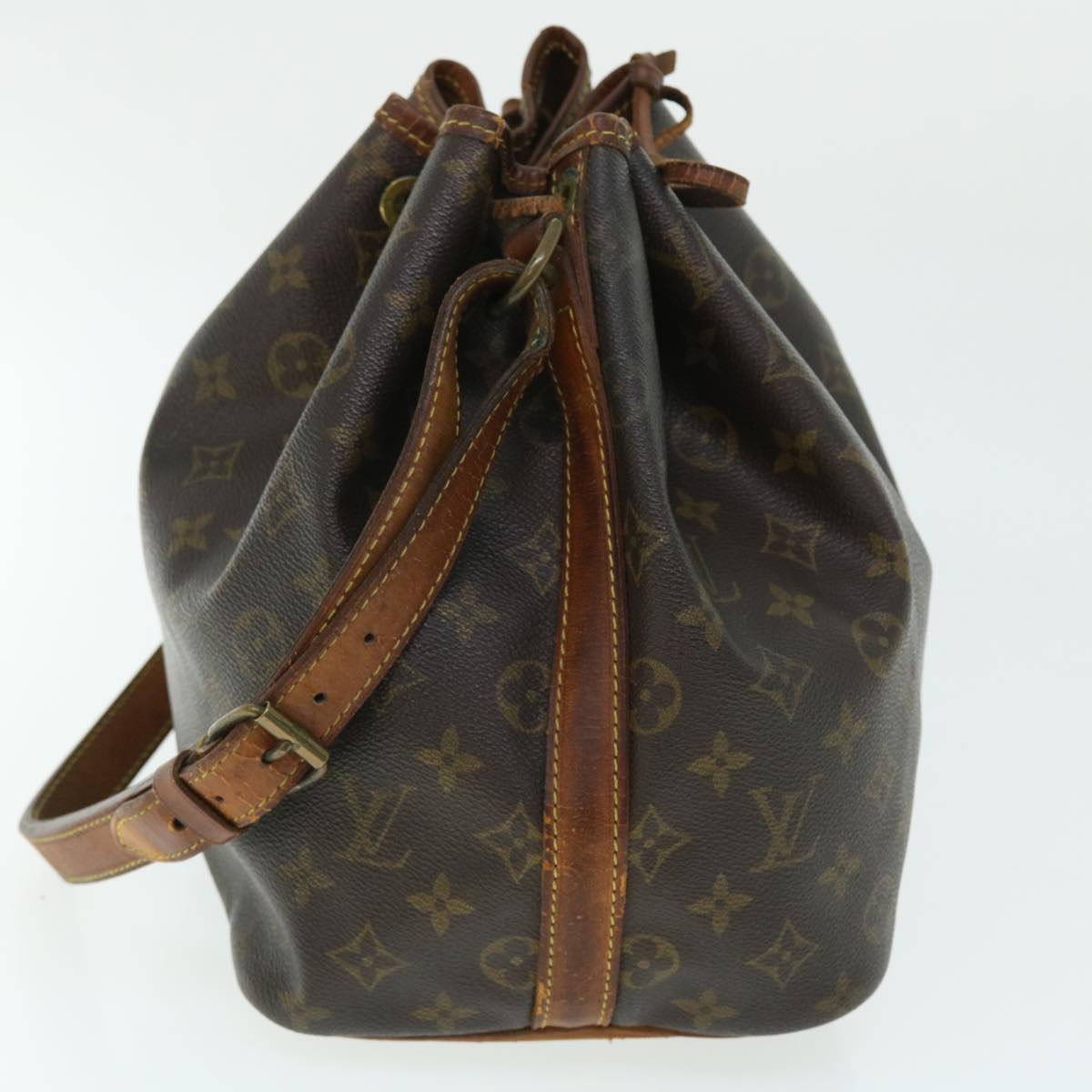 LOUIS VUITTON Monogram Petit Noe Shoulder Bag M42226 LV Auth 50926