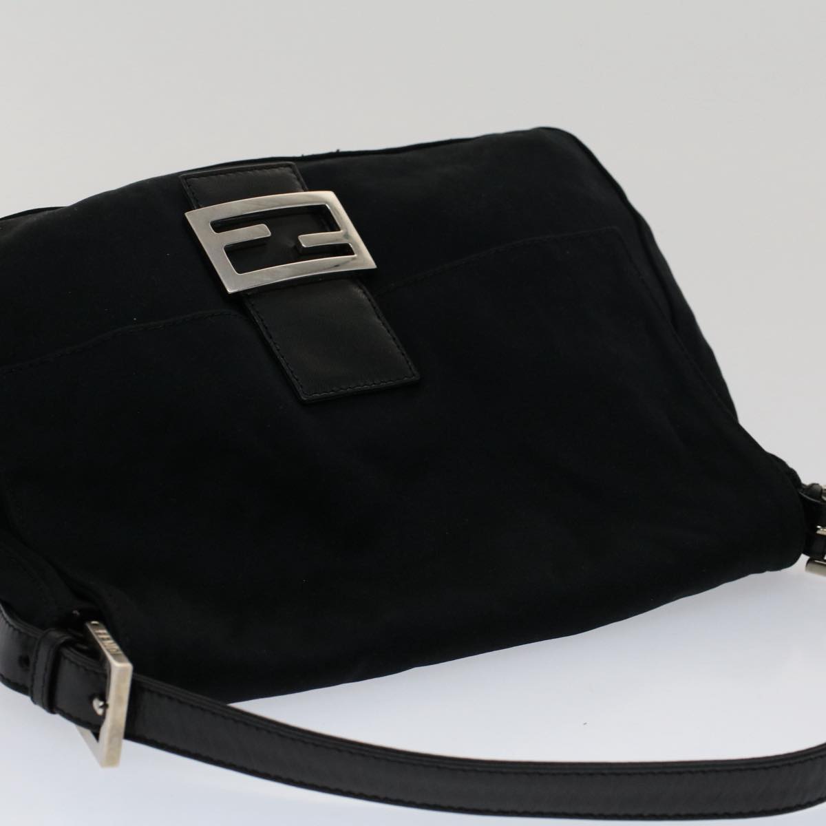 FENDI Mamma Baguette Shoulder Bag Nylon Black Auth 51051