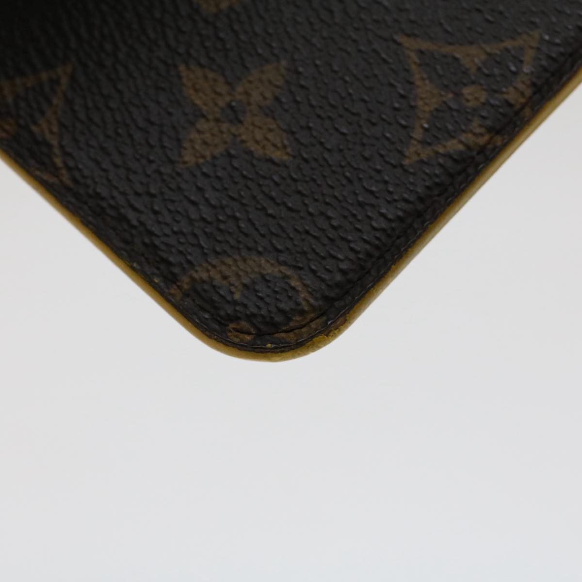 LOUIS VUITTON Monogram iPhone 6 Plus Case M61631 LV Auth 51137