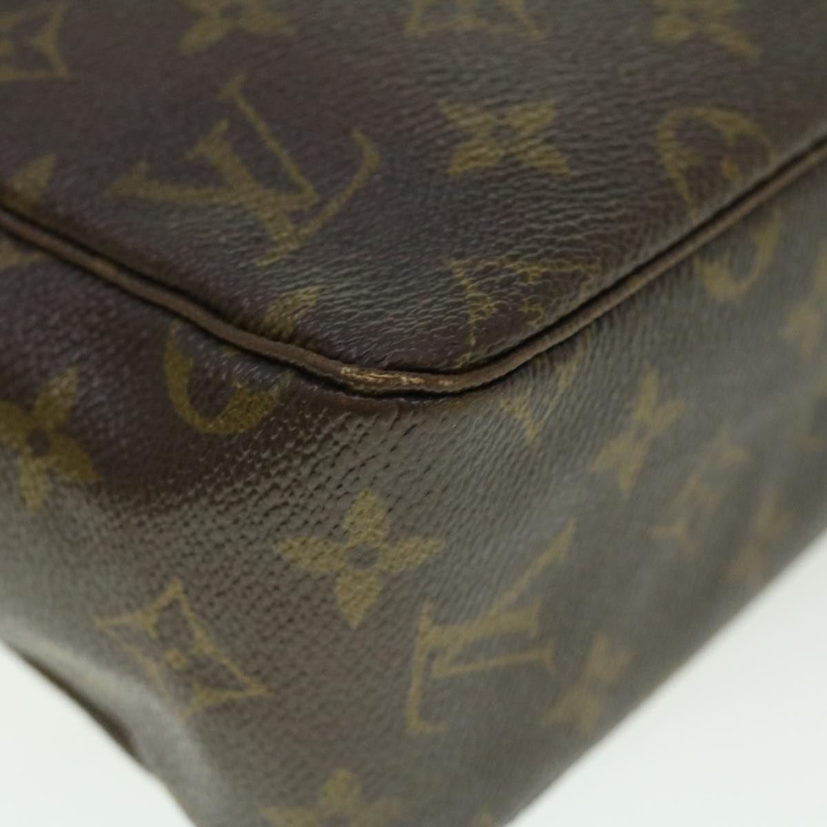 LOUIS VUITTON Monogram Trousse Toilette 28 Clutch Bag M47522 LV Auth 51190