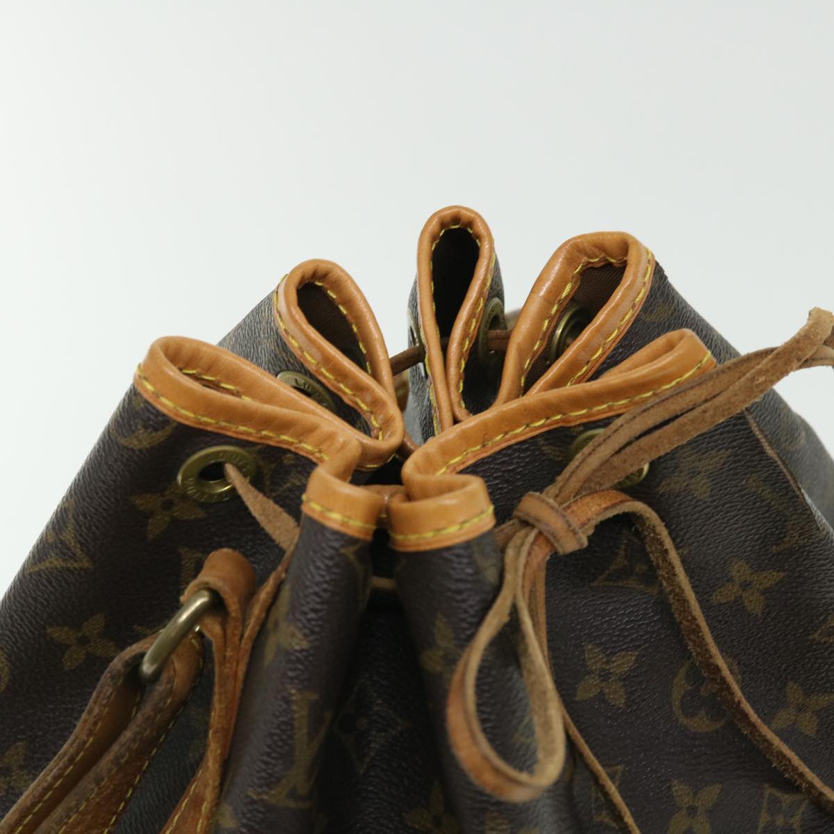 LOUIS VUITTON Monogram Noe Shoulder Bag M42224 LV Auth 51200