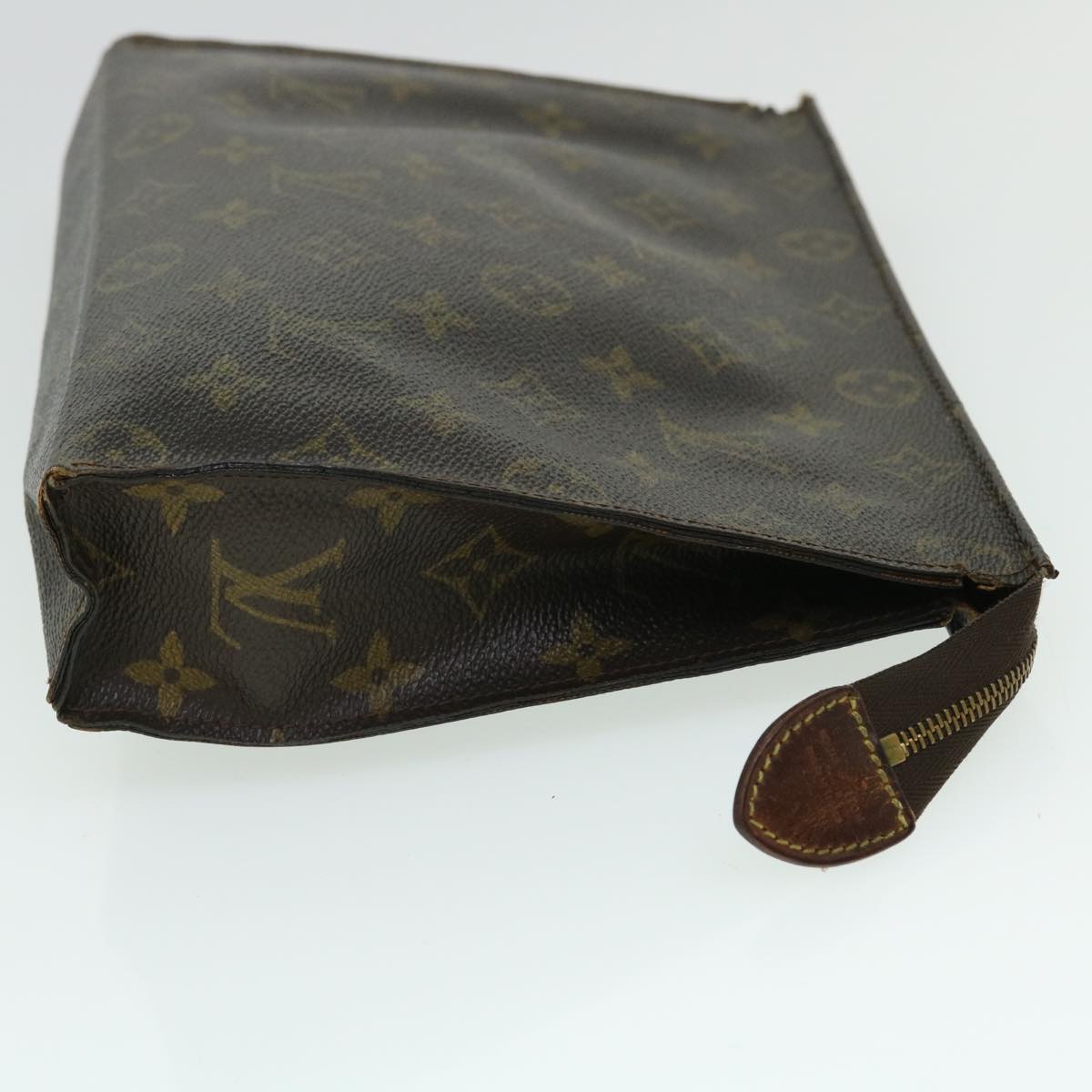 LOUIS VUITTON Monogram Poche Toilette 26 Pouch M47542 LV Auth 51226