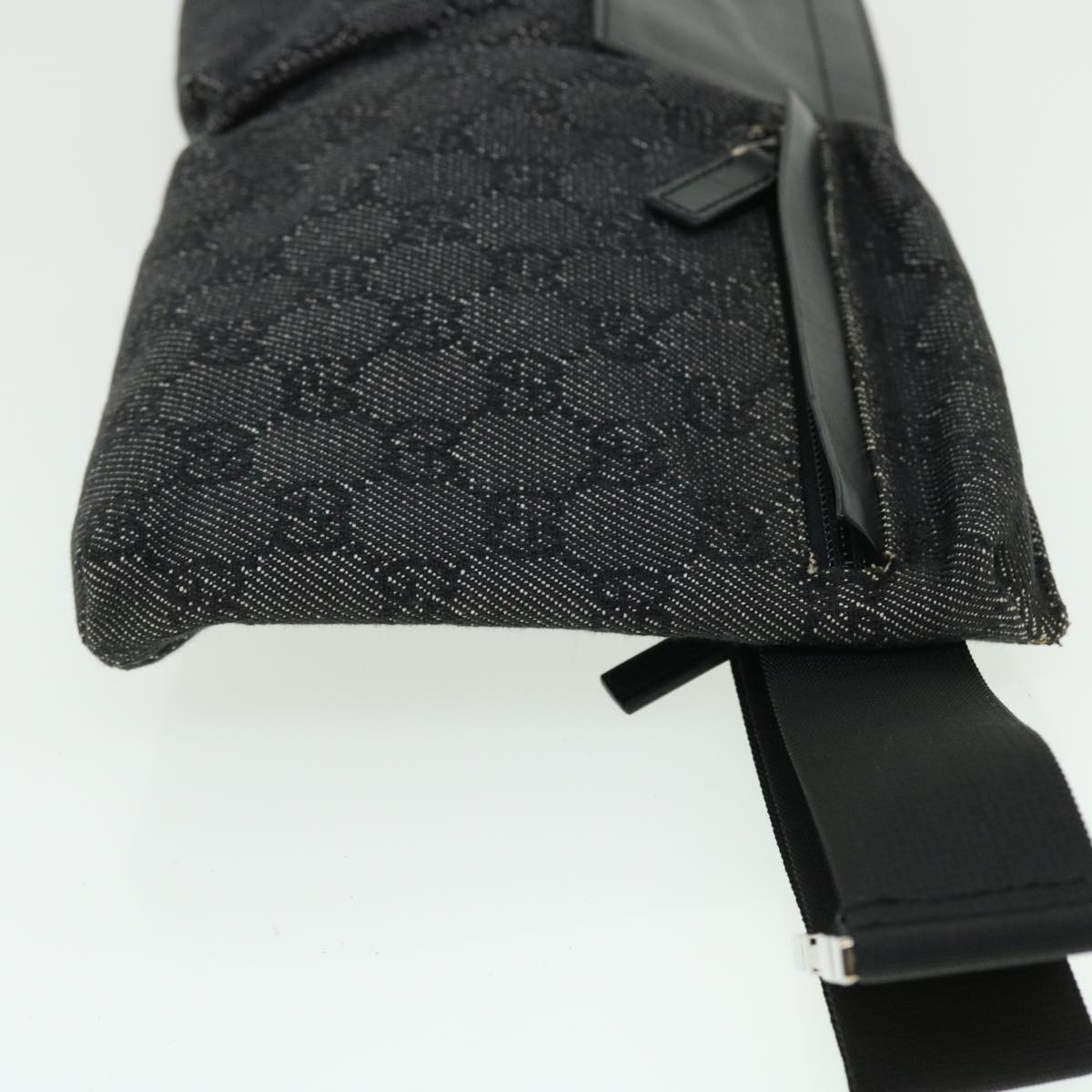 GUCCI GG Canvas Waist bag Leather Gray 28566 Auth 51469