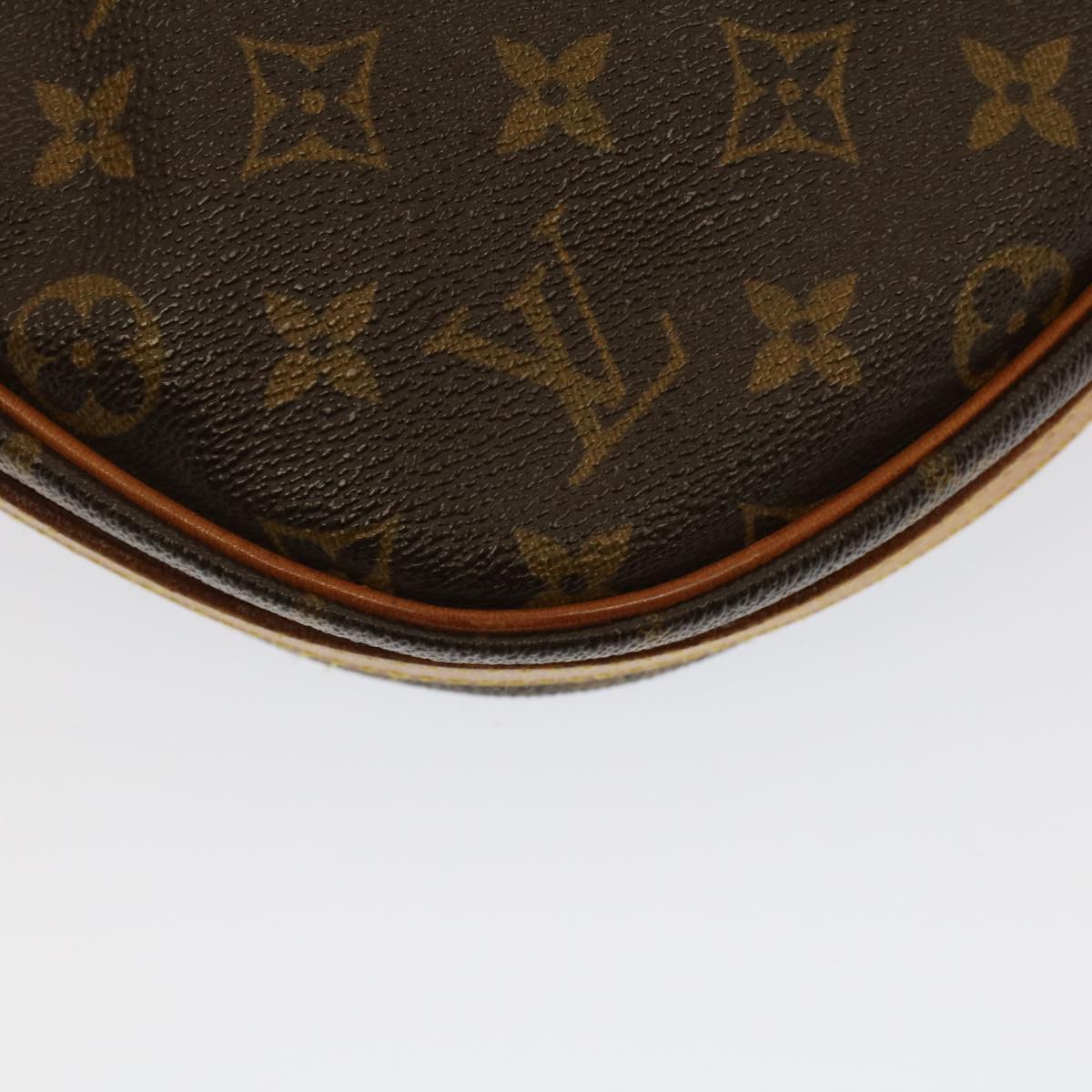 LOUIS VUITTON Monogram Jeune Fille MM Shoulder Bag M51226 LV Auth 51546