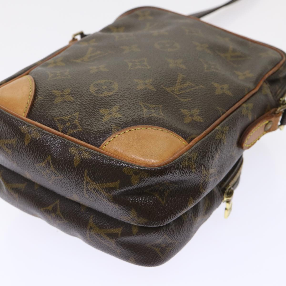 LOUIS VUITTON Monogram Amazon Shoulder Bag M45236 LV Auth 51740