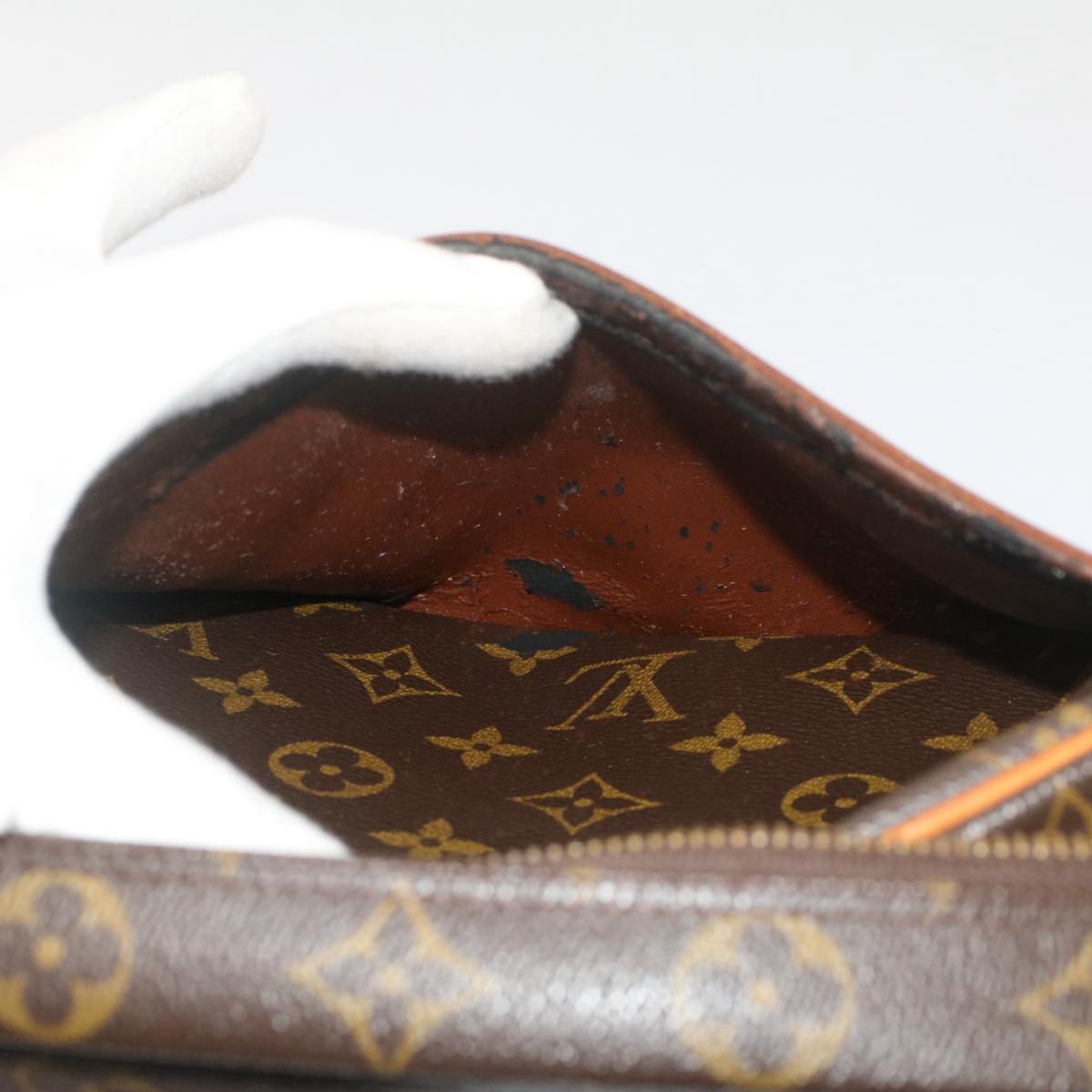 LOUIS VUITTON Monogram Blois Shoulder Bag M51221 LV Auth 51742