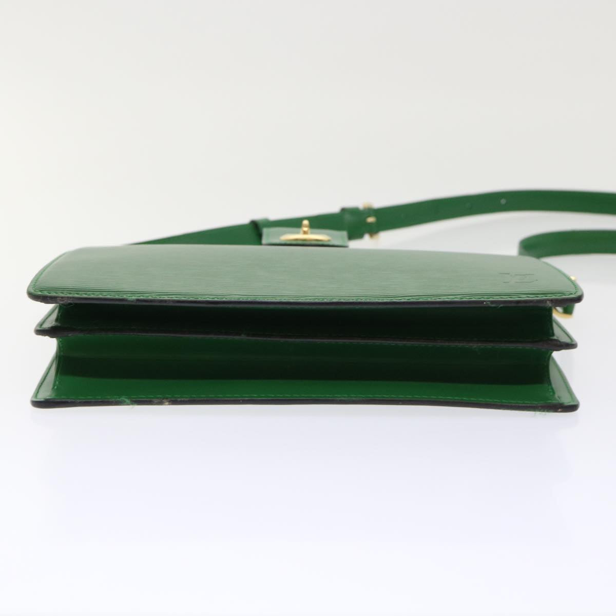 LOUIS VUITTON Epi Capucines Shoulder Bag Green M52344 LV Auth 52058