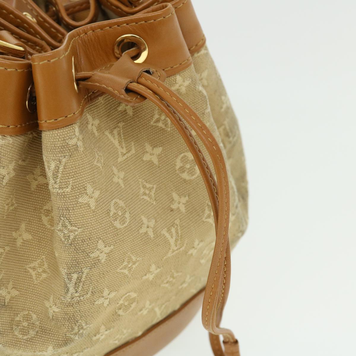 LOUIS VUITTON Monogram Mini Noelie Shoulder Bag Beige M92689 LV Auth 52116