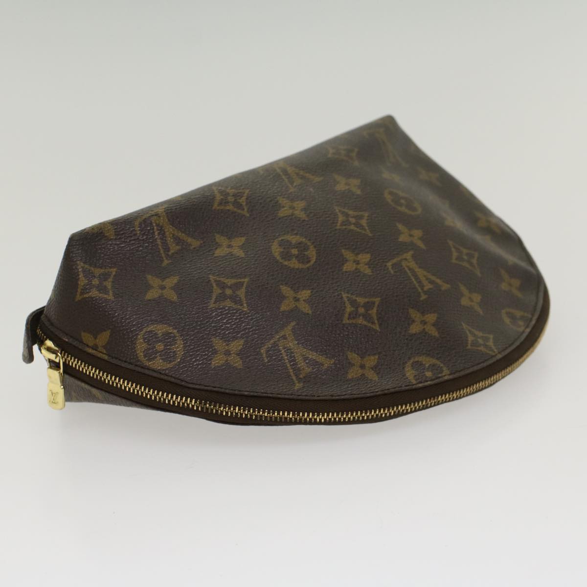 LOUIS VUITTON Monogram Trousse Demi Ronde Cosmetic Pouch M47520 LV Auth 52288