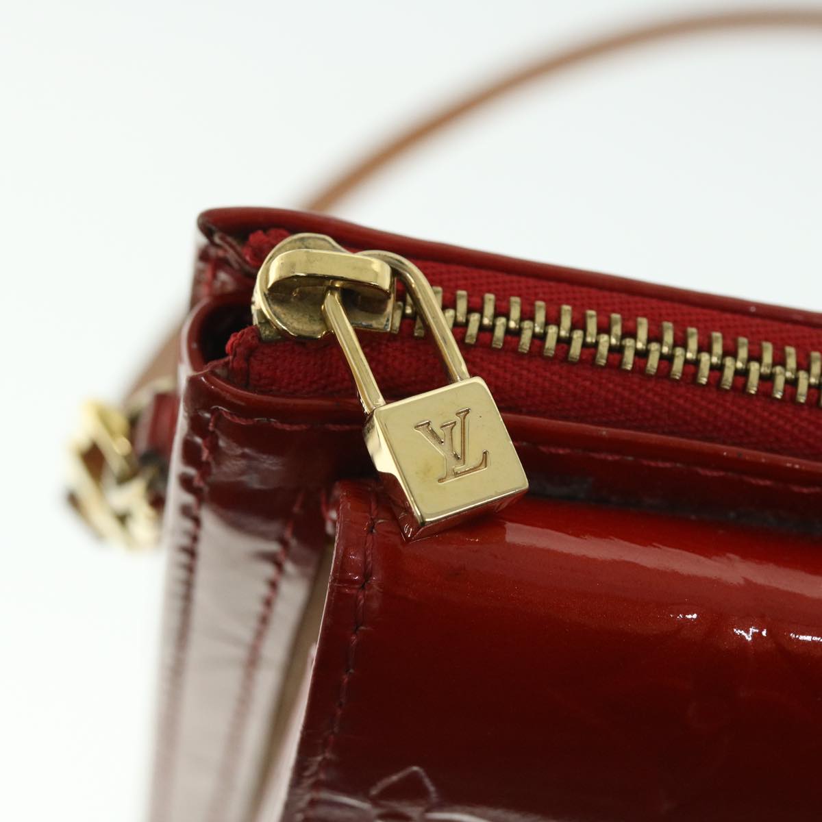 LOUIS VUITTON Monogram Vernis Motto Accessory Pouch Red M91137 LV Auth 52307