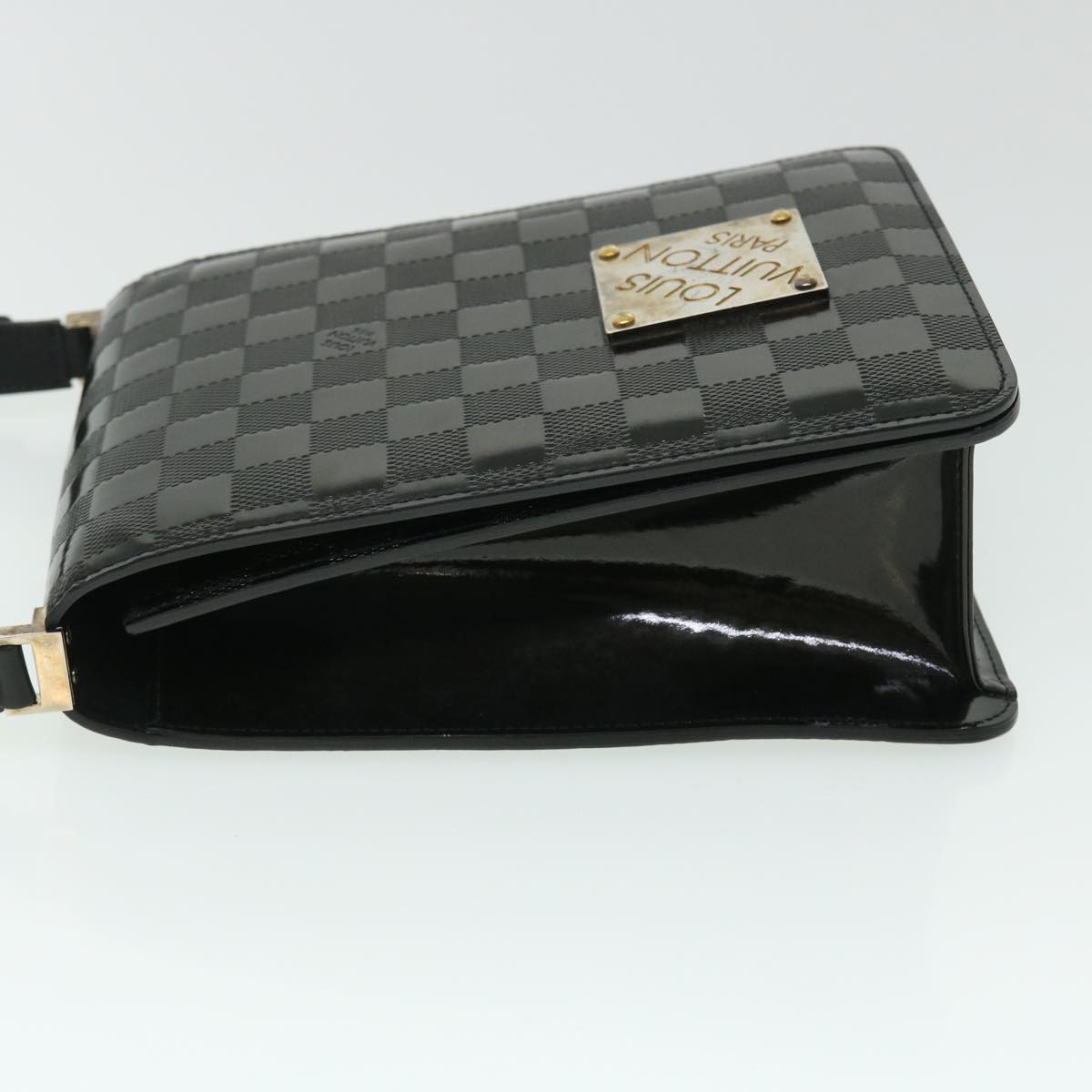 LOUIS VUITTON Damier Vernis Club Shoulder Bag Black M92129 LV Auth 52325