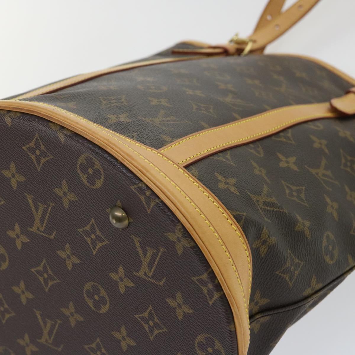 LOUIS VUITTON Monogram Bucket GM Shoulder Bag M42236 LV Auth 52506