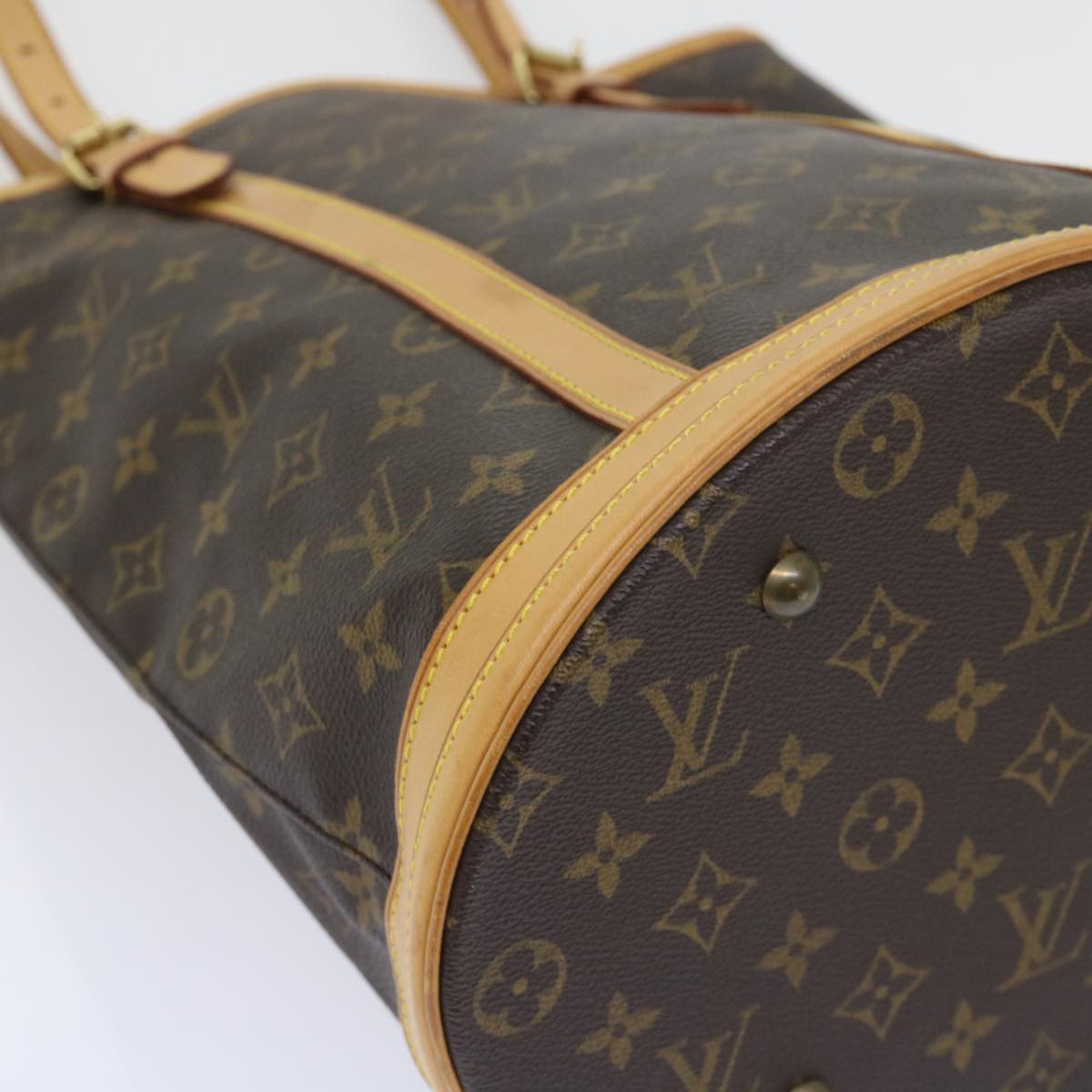 LOUIS VUITTON Monogram Bucket GM Shoulder Bag M42236 LV Auth 52506