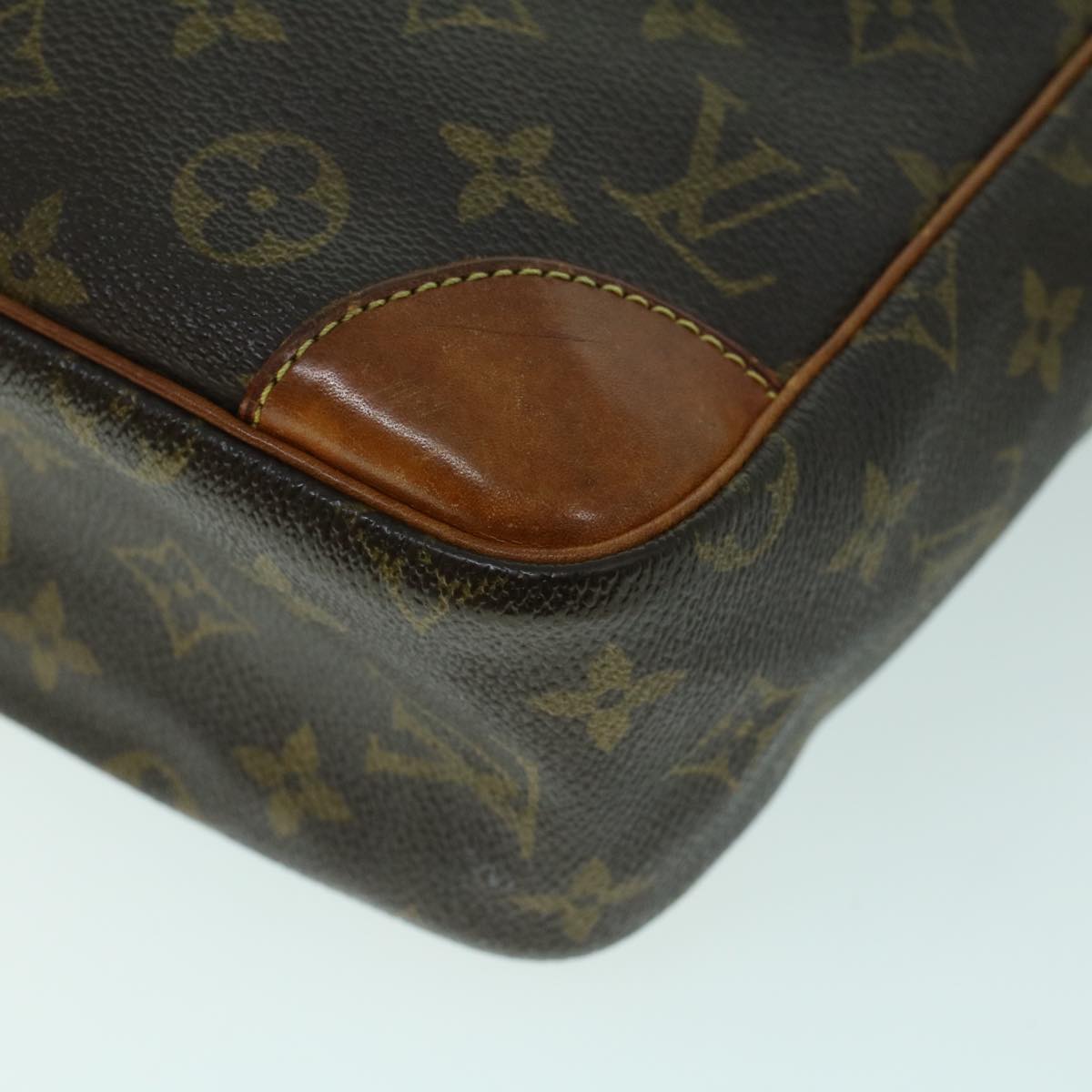 LOUIS VUITTON Monogram Danube GM Shoulder Bag M45262 LV Auth 52596