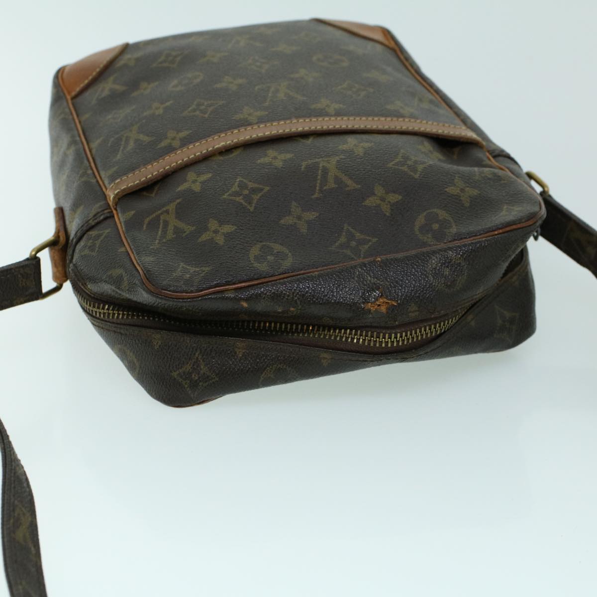 LOUIS VUITTON Monogram Danube GM Shoulder Bag M45262 LV Auth 52596