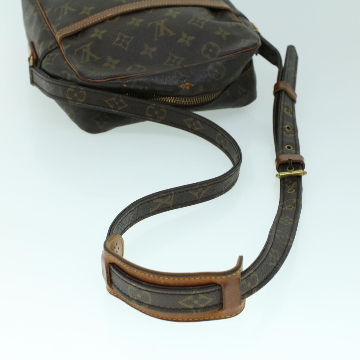 LOUIS VUITTON Monogram Danube GM Shoulder Bag M45262 LV Auth 52596