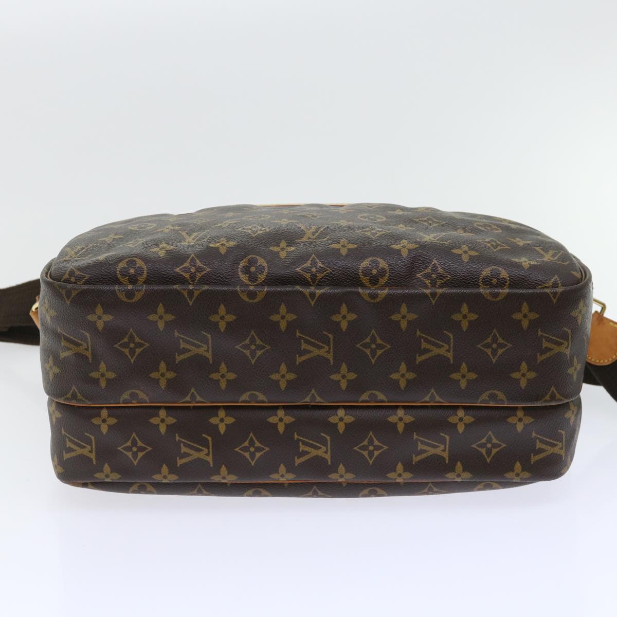 LOUIS VUITTON Monogram Reporter GM Shoulder Bag M45252 LV Auth 52797