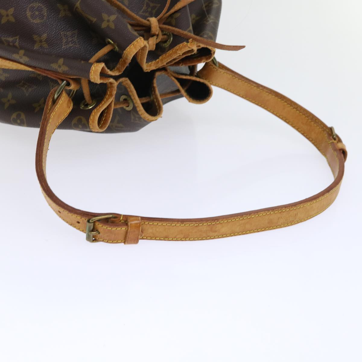 LOUIS VUITTON Monogram Noe Shoulder Bag M42224 LV Auth 52999