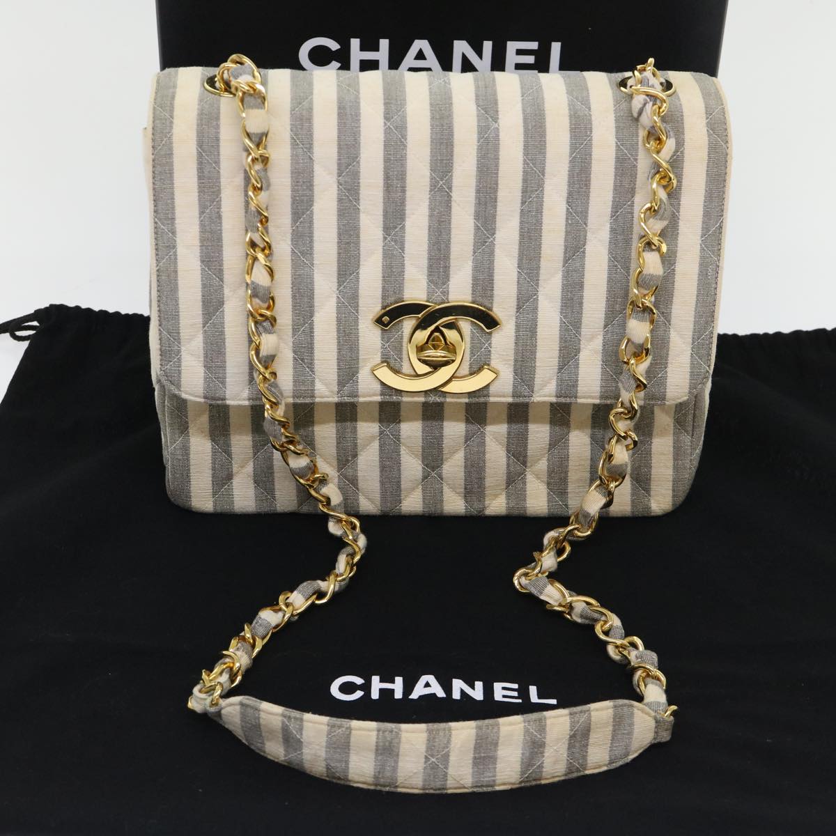 CHANEL Big Matelasse Chain Quilted Shoulder Bag Canvas Blue White CC Auth 53014A